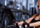 Комплекс упражнений в тренажерном зале для девушек Упражнения в фитнес зале для похудения